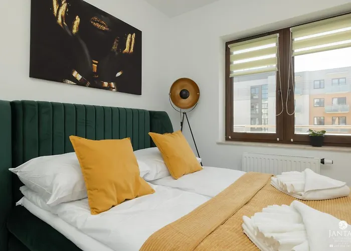 Sloneczny Apartament Z Parkingiem W Cenie !!!